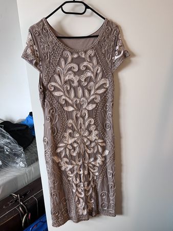 Kleid