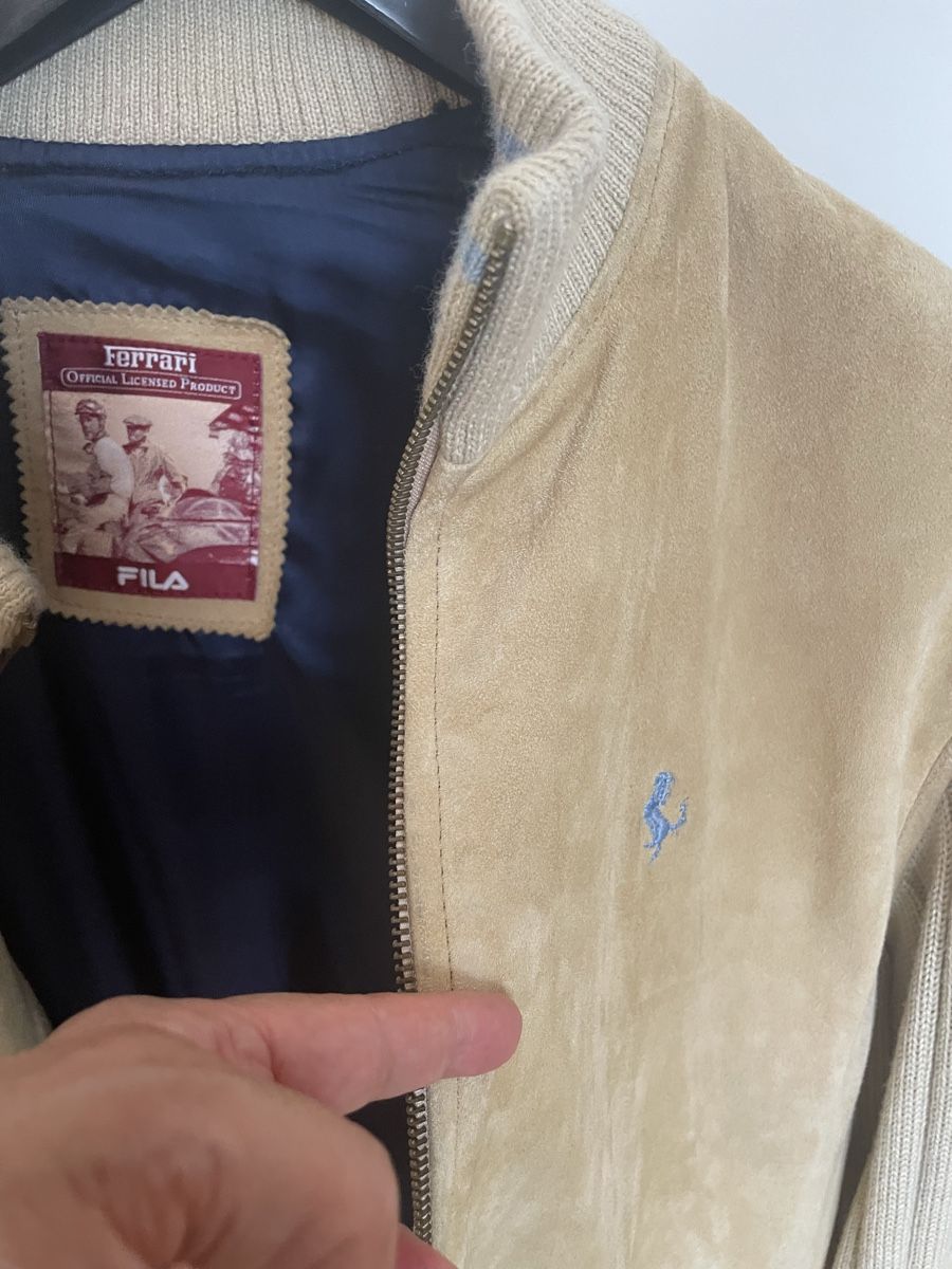 Ferrari Vestes: Veste Ferrari en daim  – D'occasion à Le Mont sur Lausanne par lur_rx2g 2