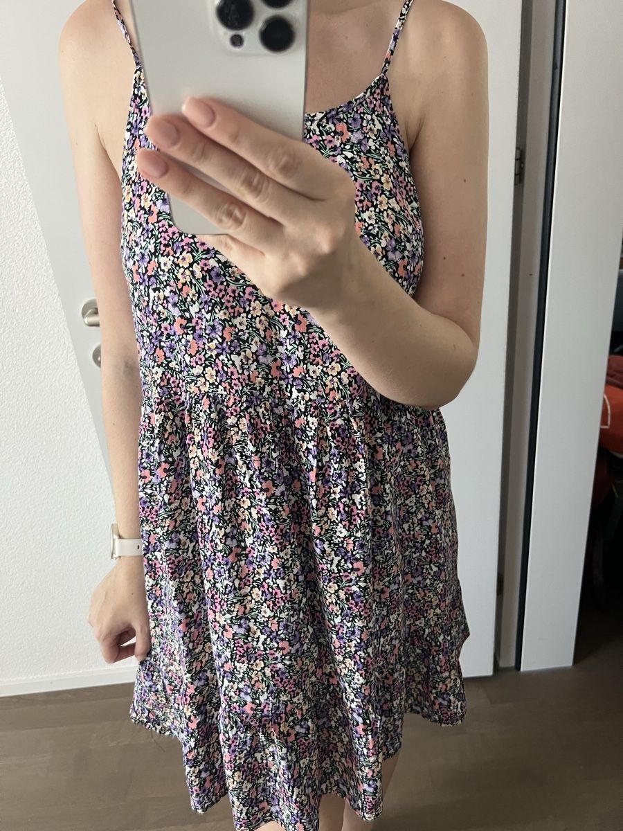 Vestiti: Sommerkleid Amisu – Usato da Kriens venduto da Luzernerin_K