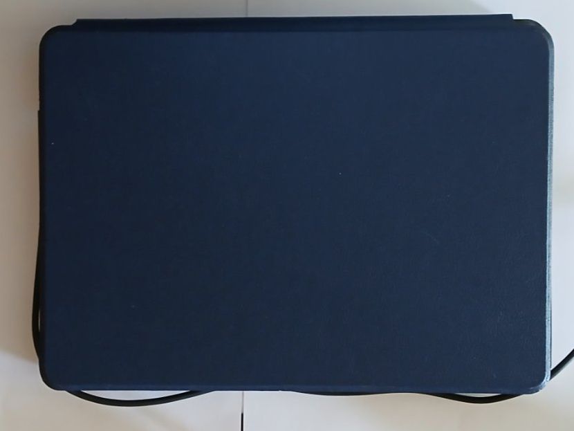 Microsoft Tablet PC: Surface Go Consumer Model 1824  UEFI: 1.0.38 – Gebraucht aus Zürich von sebime0 4