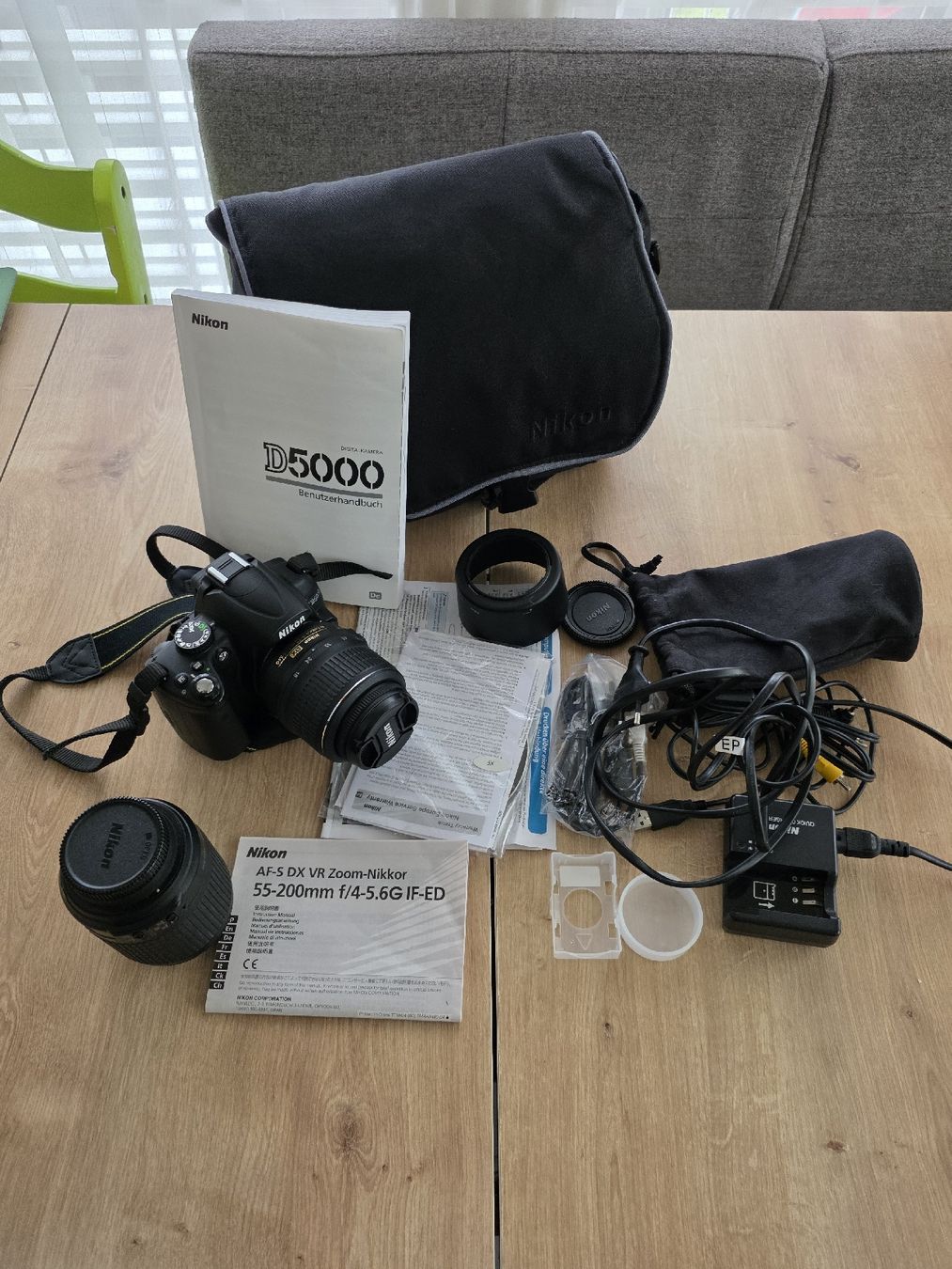 Nikon Fotocamera: Nikon D5000 – Usato da Gränichen venduto da bentley7