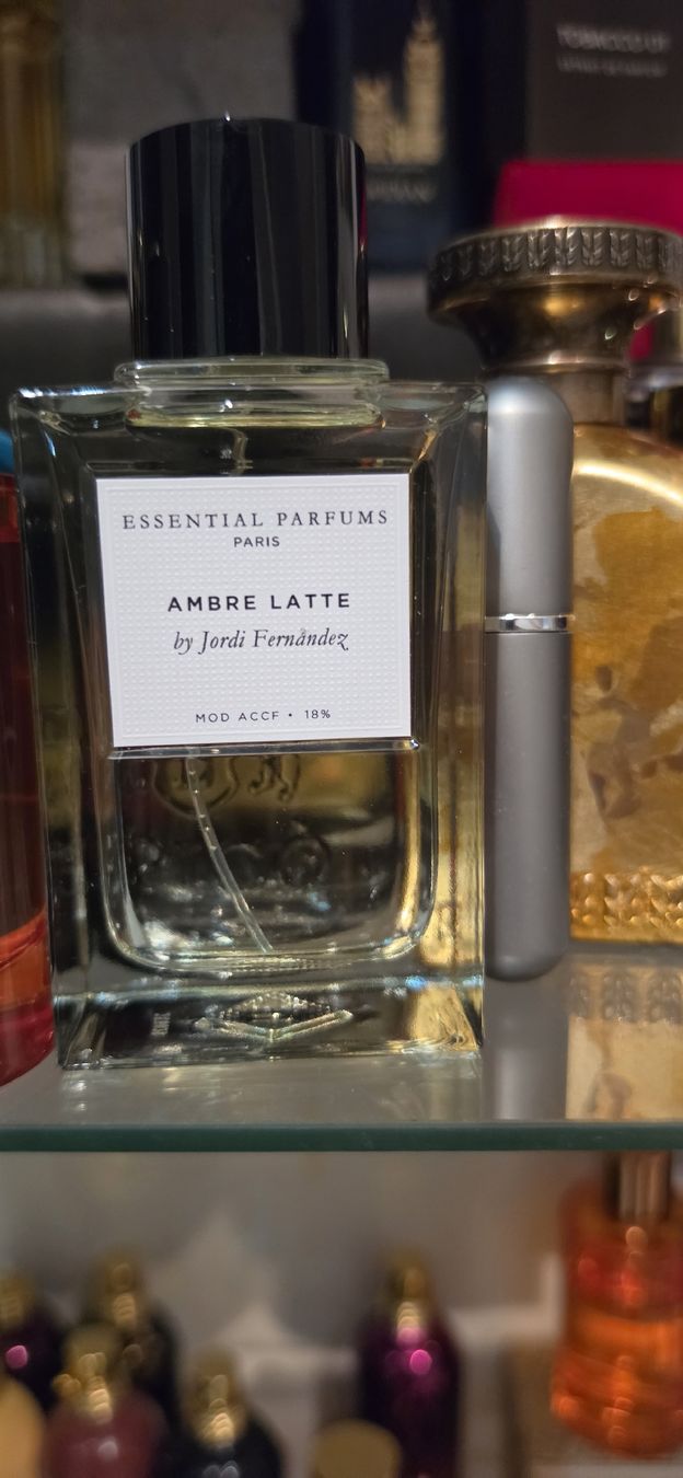 Profumi & Eau de Toilette: Essential Parfums Ambre Latte 5ml – Usato da Dübendorf venduto da peppe08