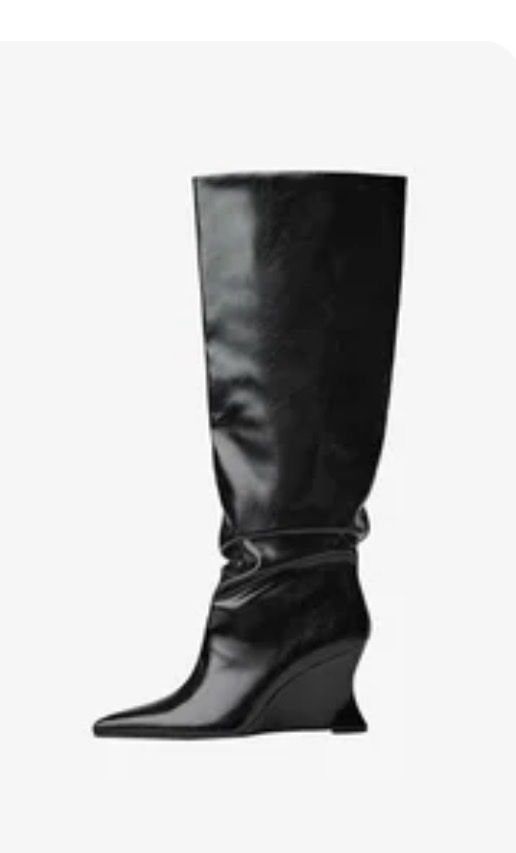 Bershka Damenschuhe: Bottes Bershka – Gebraucht aus Bossonnens von mina1187