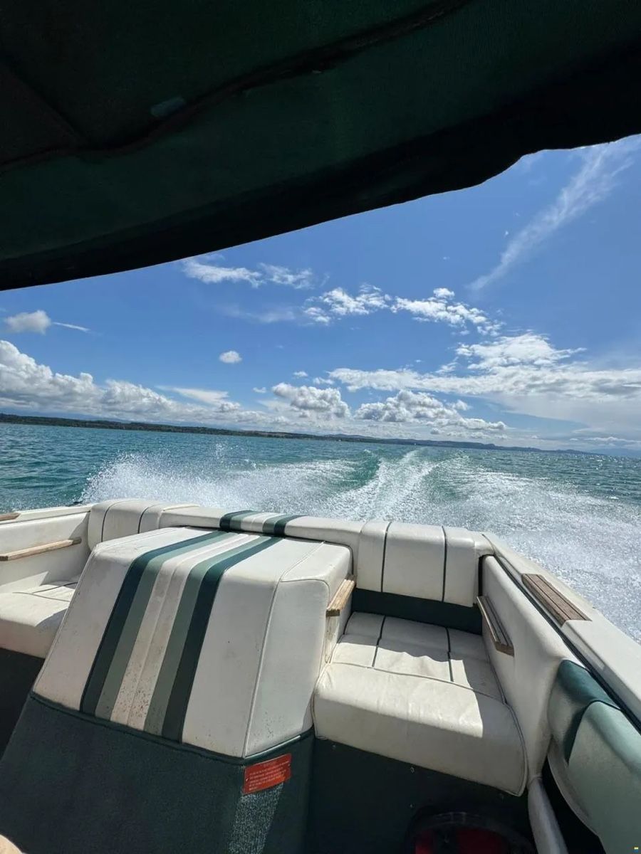 Sea Ray Barche: Motorboot Sea Ray – Usato da Kirchdorf BE venduto da Stefuuu3 3