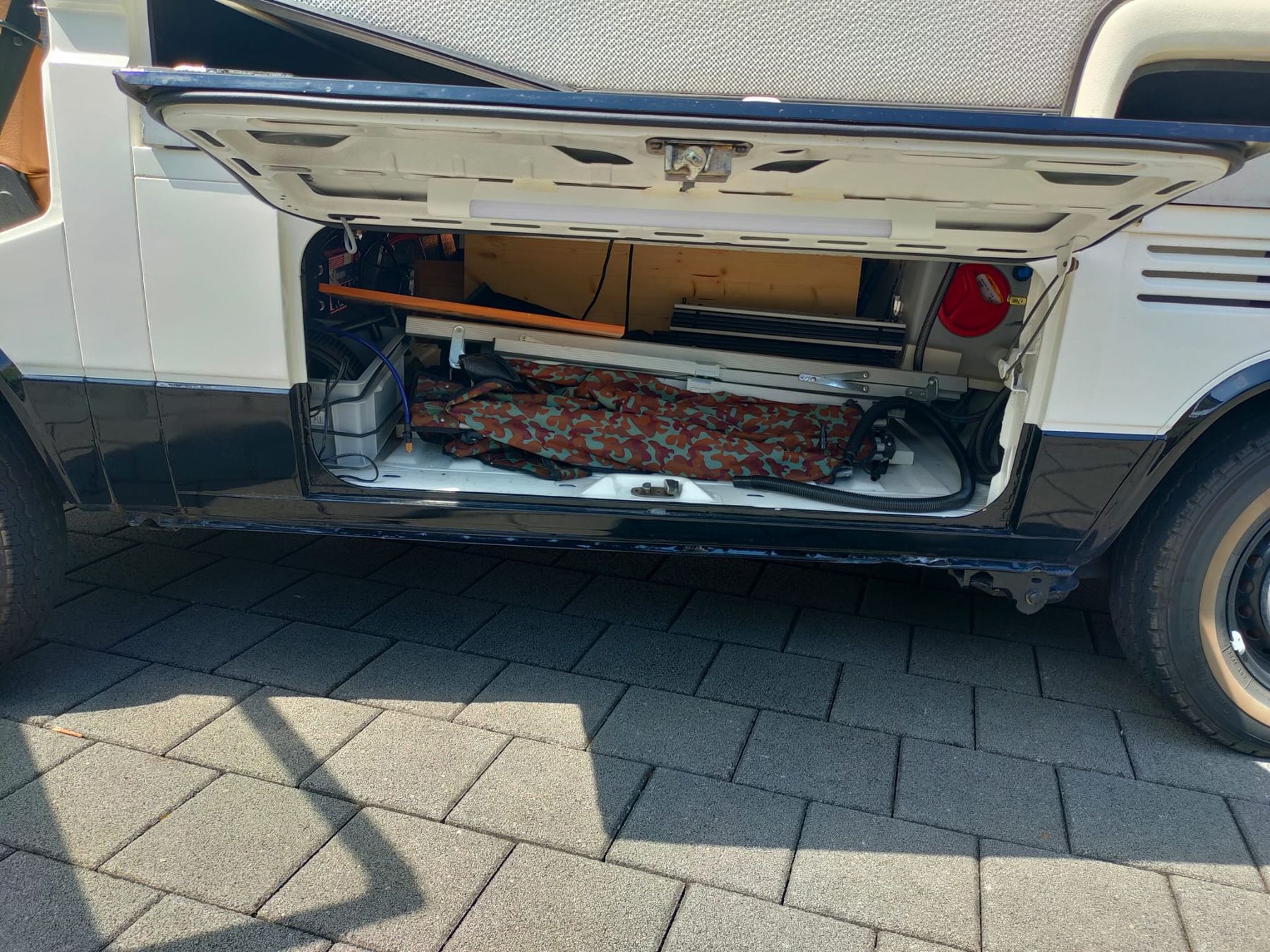 VW Veicoli da campeggio: VW T3 camper mit Absetzkabine – Usato da Kottwil venduto da mar_qpb8 5