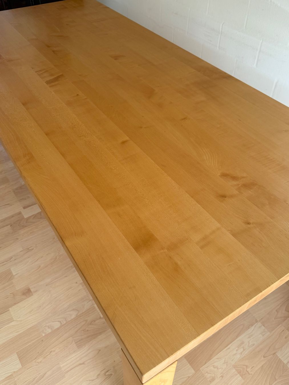 Tavoli: Massiver Birkenholz-Esstisch 200 x 90 – Usato da Hünenberg See venduto da Cheetah4 6