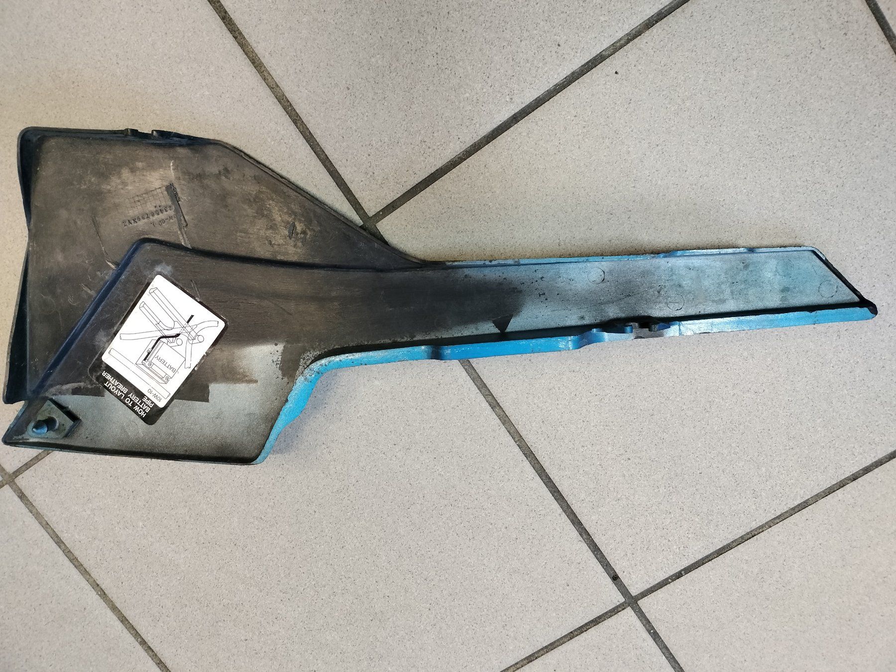 Yamaha Tutti i ricambio per moto: Seitendeckel links YAMAHA RD 125 LC 10W – Usato da Termen venduto da dagi94 1