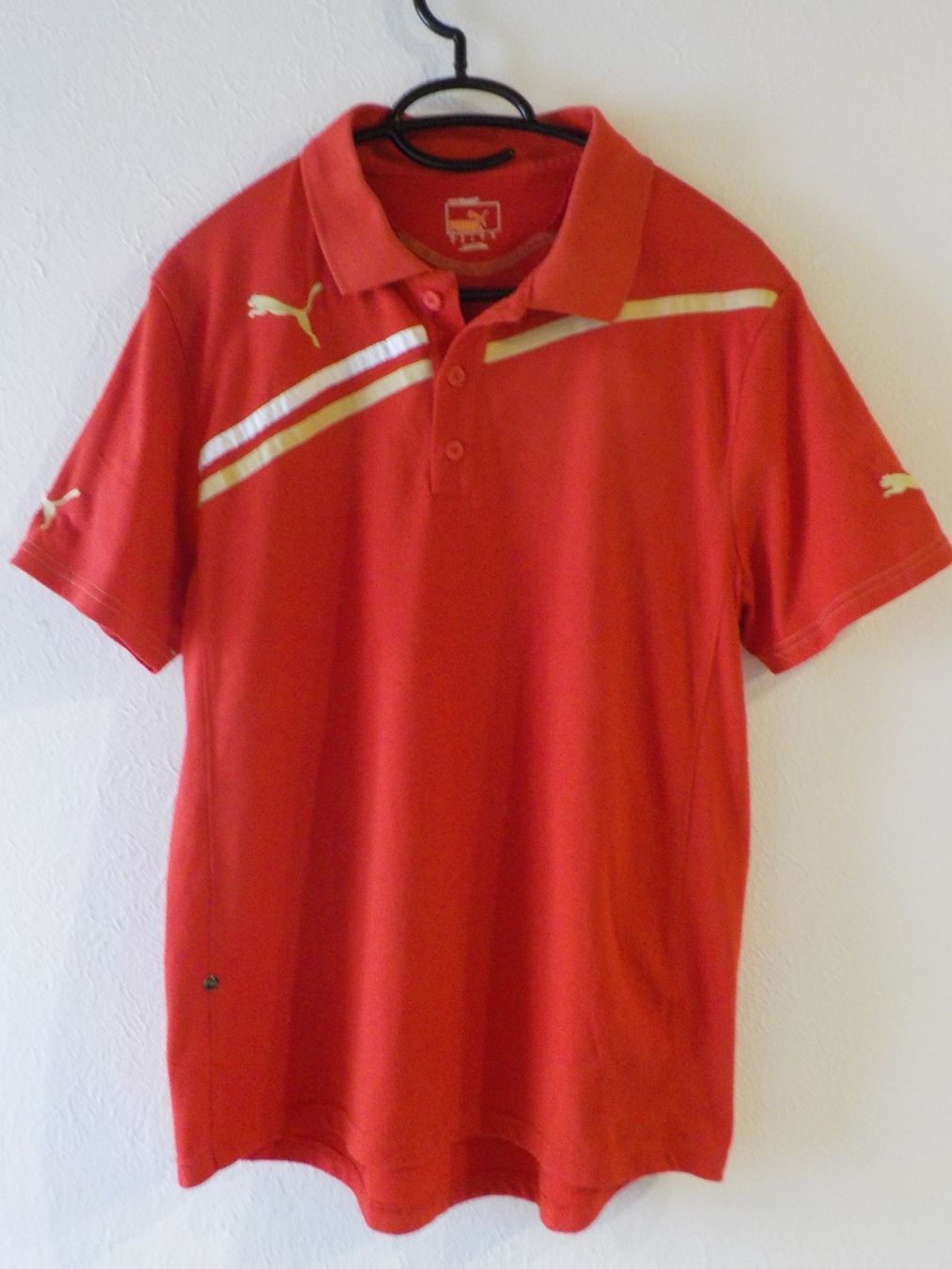 Lotti di vestiti: 4Stk. Poloshirts div. Marken/Farben – Usato da Wiler b.Utzenstorf venduto da Hallucino6 1