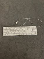 Apple Keyboard mit USB Anschluss und Ziffern
