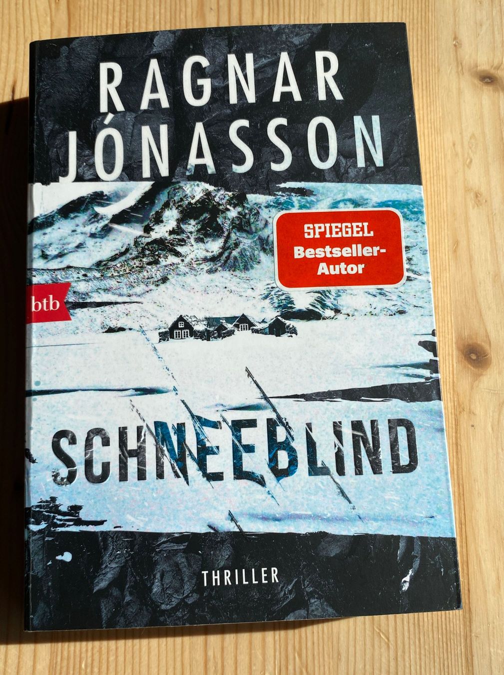 Bücher: Ragnar Jonasson: Schneeblind – Gebraucht aus Weinfelden von Cheyenne21