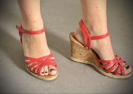 Rote Gaint Sandalen mit Keilabsatz, Grösse 36
