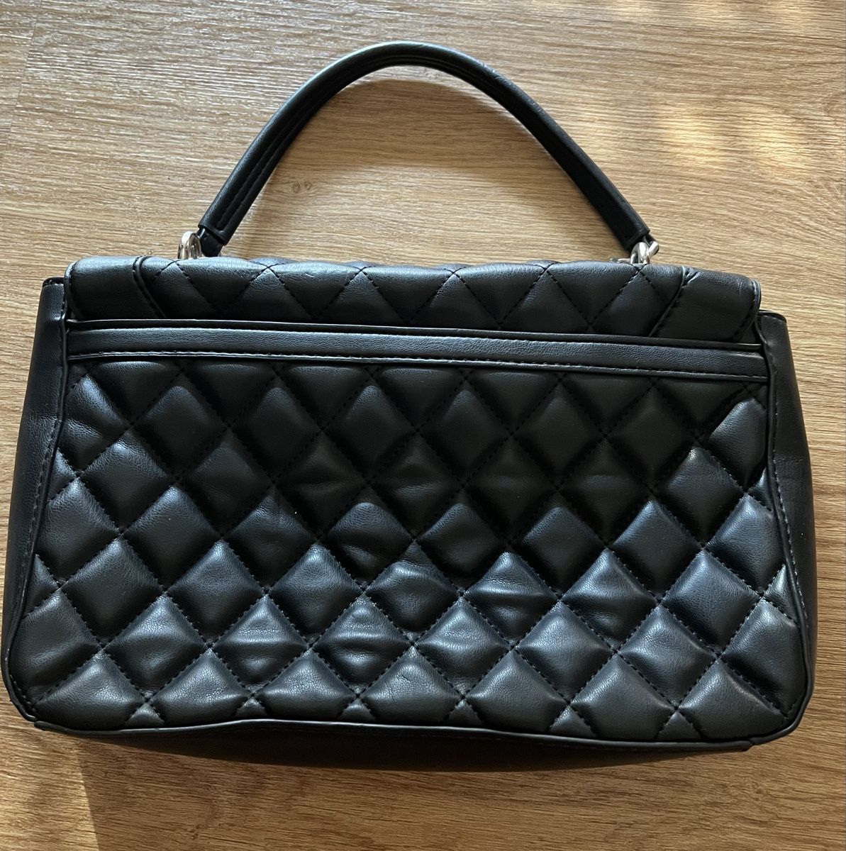 Moschino Borse da donna: Schwarze Tasche von Moschino / Steppmuster / Handtasche – Usato da Biel/Bienne venduto da LadyDita 2