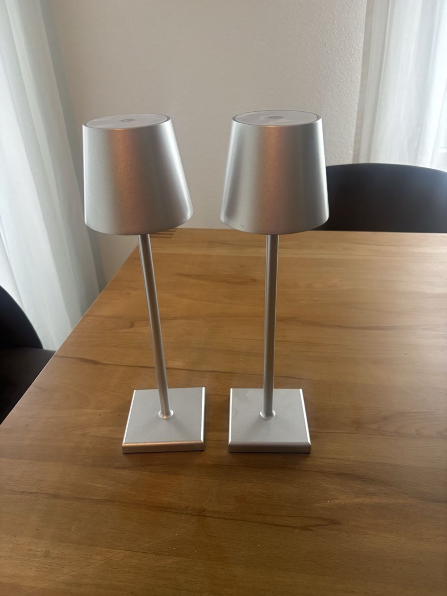 Lampade: Tischlampe 2.Stück USB – Usato da Zug venduto da Biki72 1