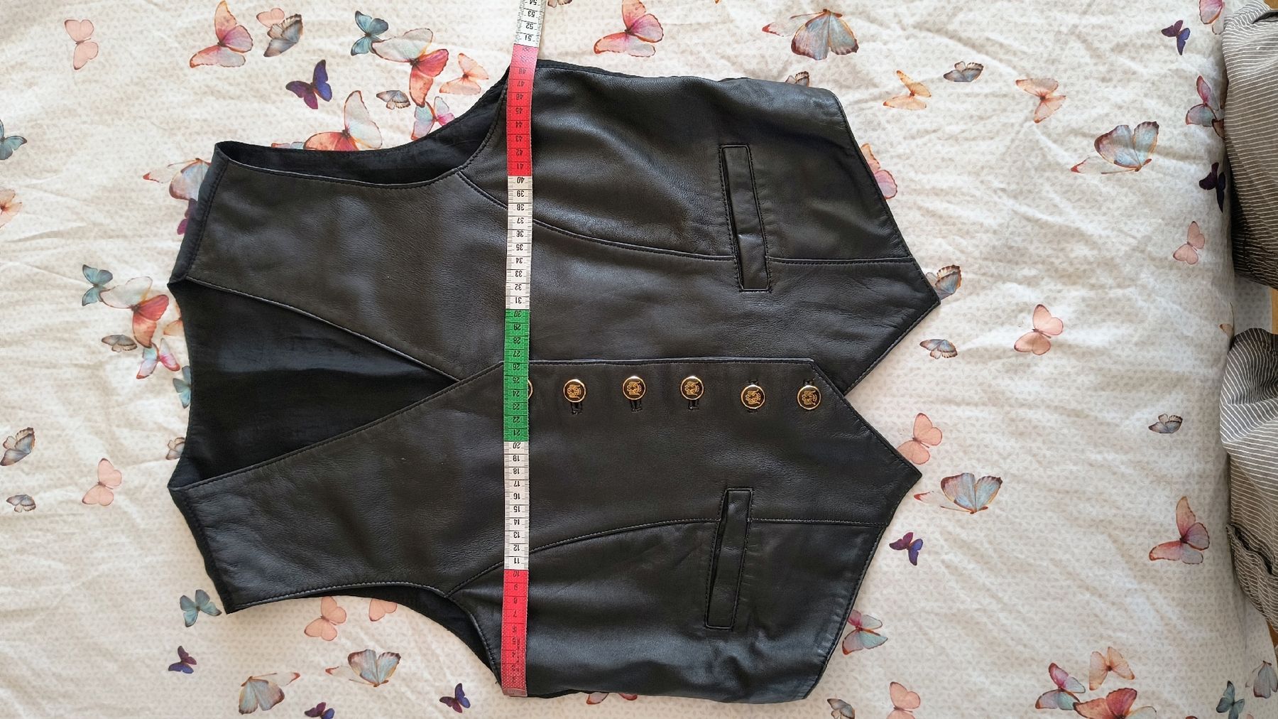 Gilets & Westen: Lederweste als cooles oder sexy Outfit – Gebraucht aus Romanshorn von Warthogwarthog 2