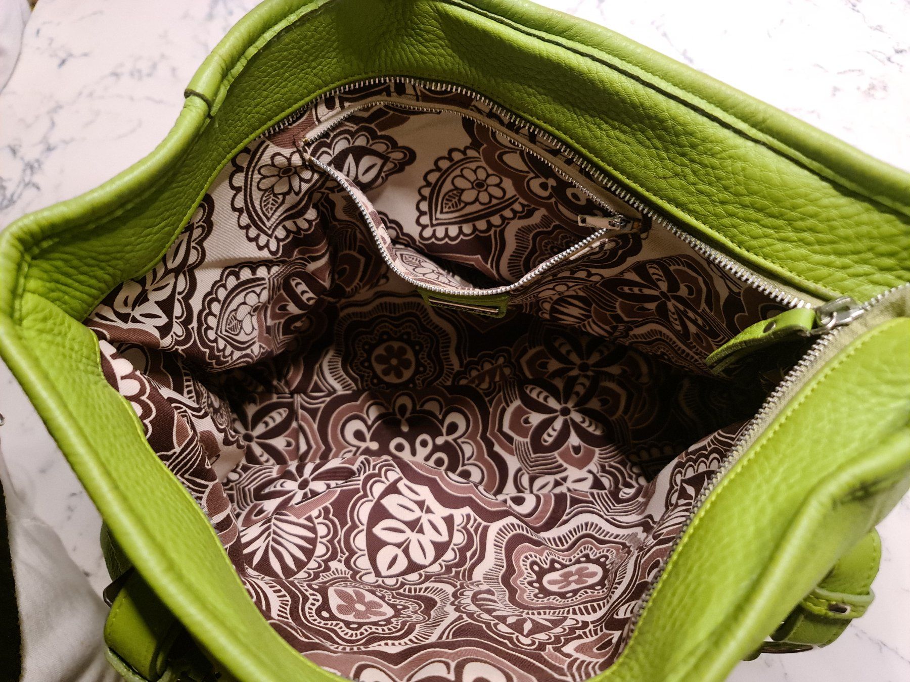 Borse da donna: Design Tasche – Usato da Binningen venduto da Masc61 1