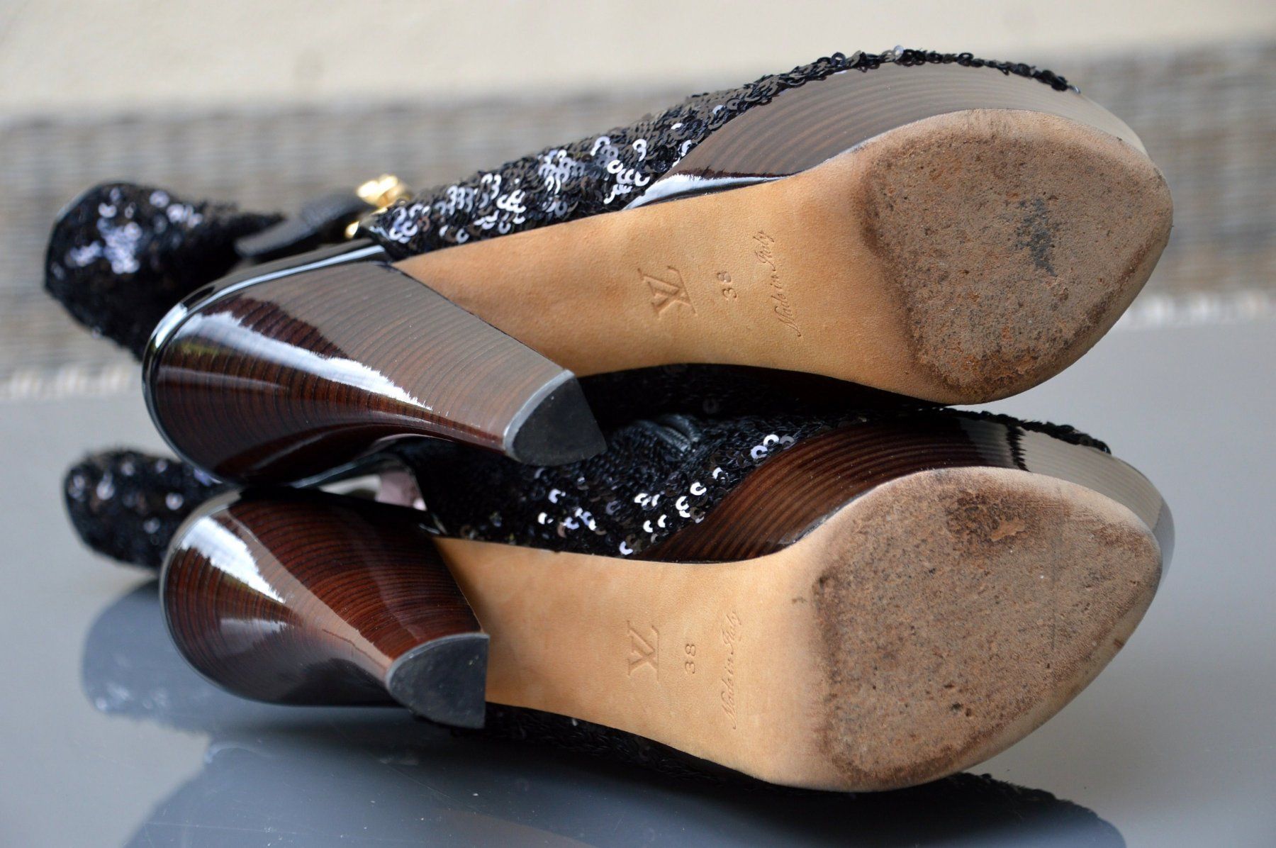 Louis Vuitton Scarpe da donna: Boots / bottes Louis Vuitton Runway Peep Toe .38 – Usato da Collonges venduto da Auganien 8