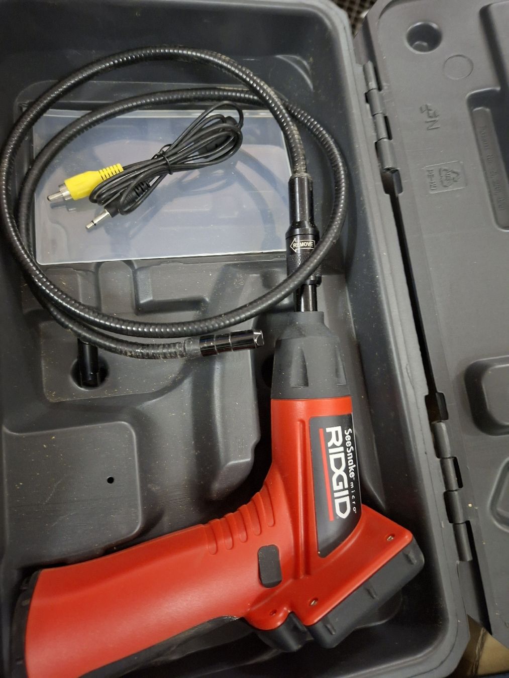 Ridgid Tutti gli attrezzi: Ridgid SeeSnake Micro Inspektionskamera  – Usato da Grossdietwil venduto da mahsoumi
