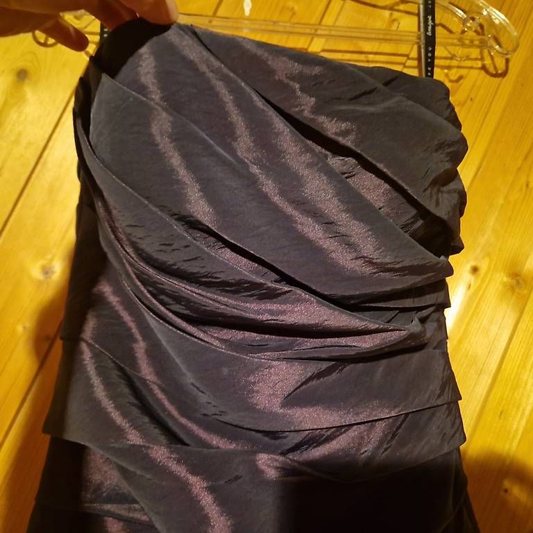Robes: Abendkleid – D'occasion à Hagenwil par jud_vlk7 1