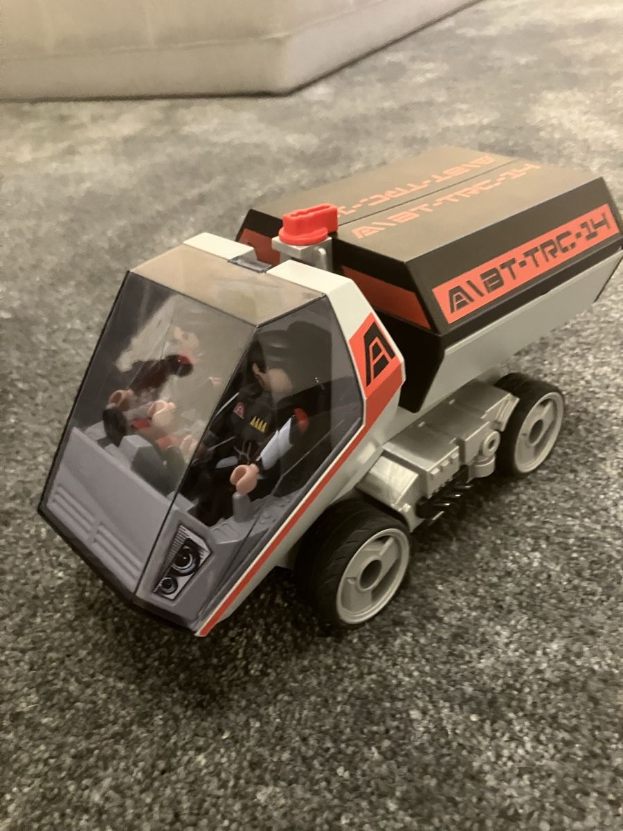 Playmobil Giocattoli: Playmobil Darksters Power Station 5153 – Usato da Uetliburg SG venduto da CaroleundMike 5