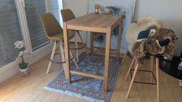 Bartisch mit 2 Barstühlen