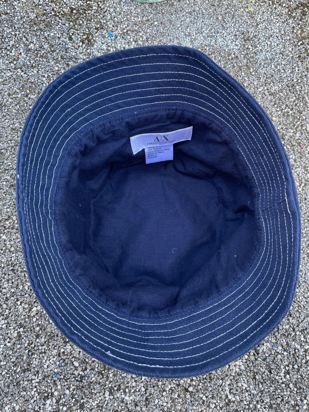 Armani Copricapi, berretti & cappellini: Armani Bob Sz S – Usato da Zürich venduto da le_souk 4