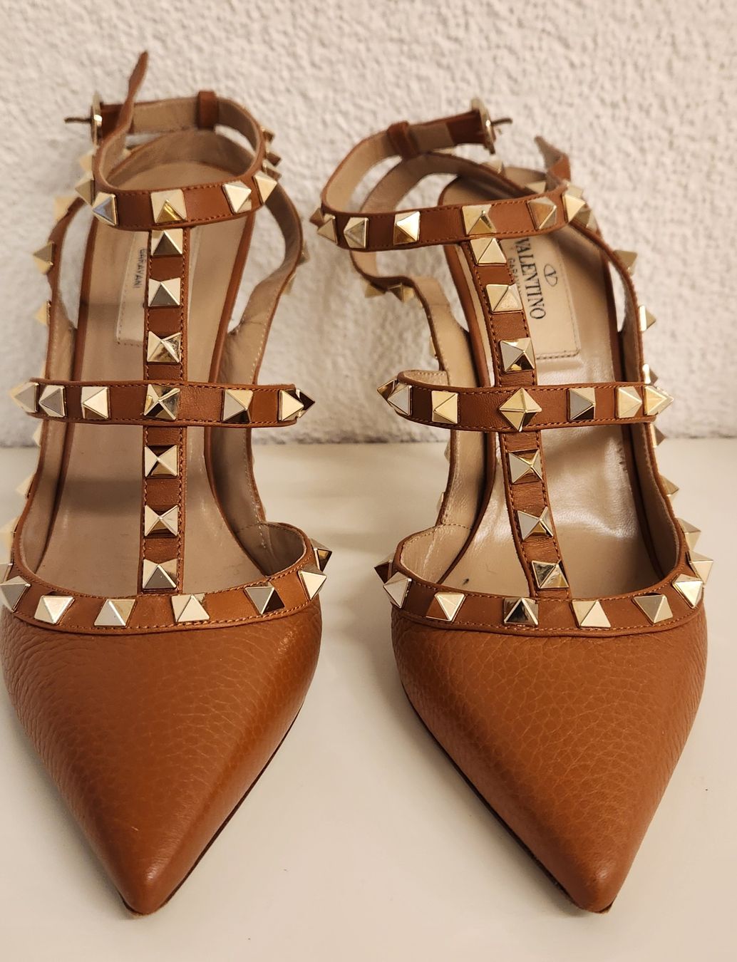 Valentino Damenschuhe: Valentino Garavani Rockstud Gr. 37 – Gebraucht aus Wollerau von CH8832 1