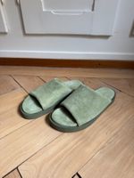 INUIKII - Wildleder Sandale grün 43
