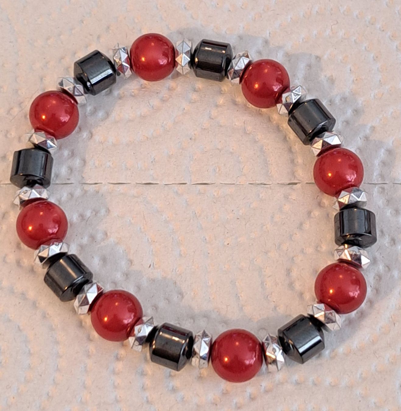 Bracciali & Braccialetti: Bracelet en ematite – Usato da Biel/Bienne venduto da raf_2yqq