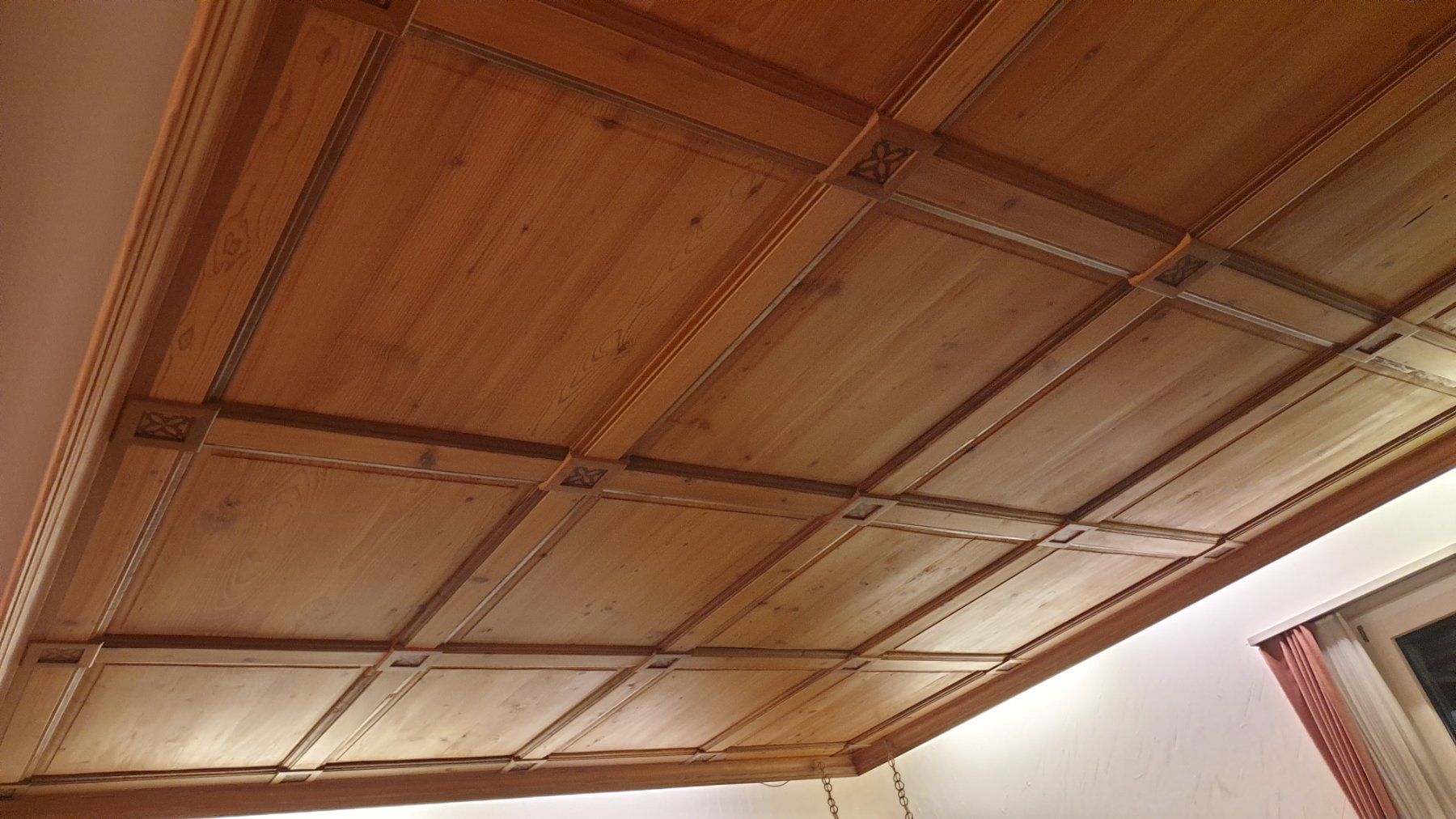 Articoli in legno: Altholz Kasetendecke – Usato da kaltbrunn venduto da kralj02