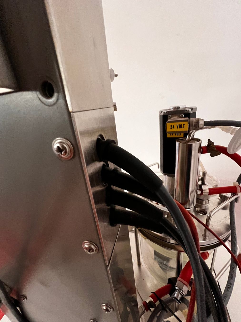 Tutte le macchine: Infors HT Labfors Bioreactor System 2.5L Vessel – Usato da Niederdorf venduto da LeptonAG_Labor 8