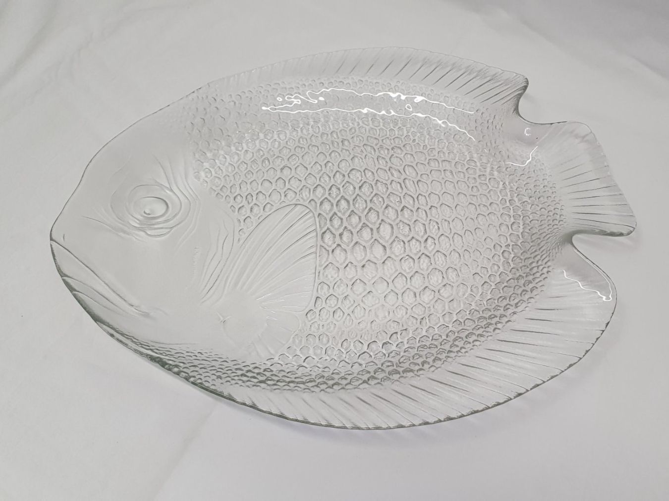 Teller: Fisch-Teller – Gebraucht aus Ehrendingen von Avotis