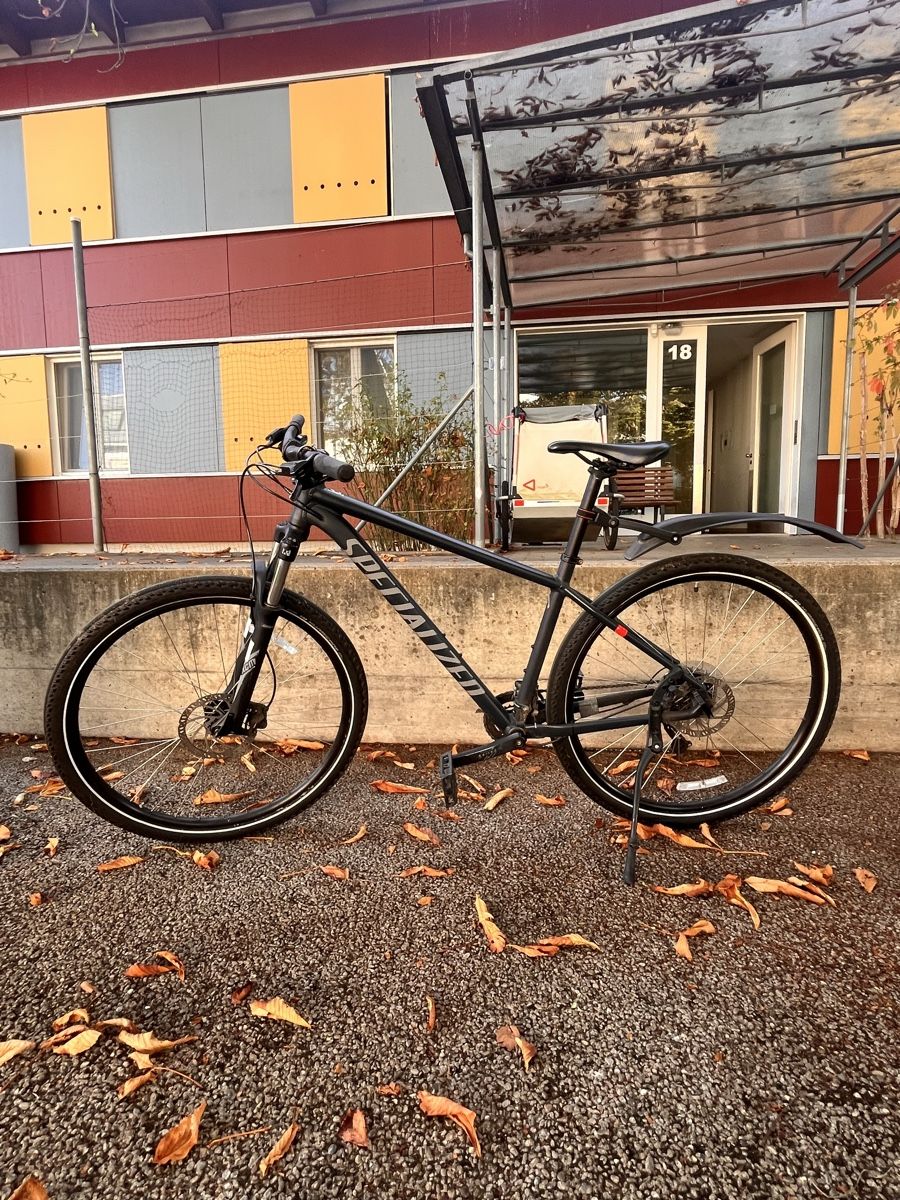 Specialized Velos: Specialized Mountainbike Grösse L/M – Gebraucht aus Riehen von butzfleischmann 1