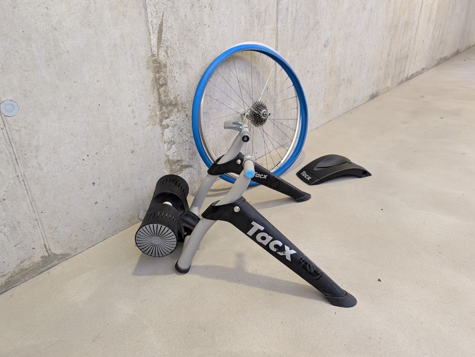 gepcktrger mit schutzblech fr mtb ROCKBROS Fahrrad Gepcktrger mit Reflektor und Schutzblech  Aluminiumlegierung