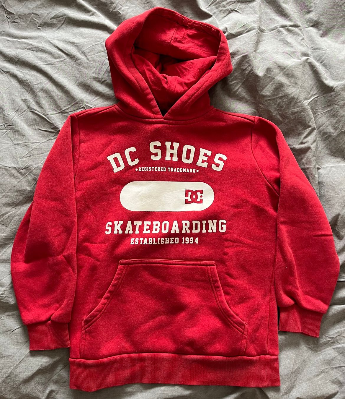 DC shoes Pullover & Sweatshirts: Pull à capuch DC Shoes – Gebraucht aus Pully von ralftheMalf