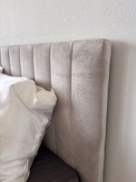 Bett 160x 200 mit Tachenfederkernmatratze mittelfest