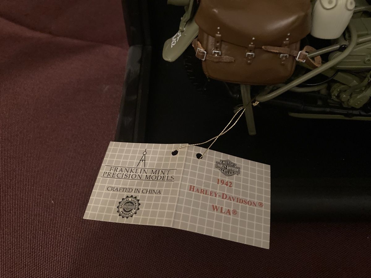 Franklin Mint Kit di modellismo & Modellini statici: Harley-Davidson 1942 Franklin Mint Modell 1:10 US Army – Nuovo (secondo la descrizione) da Brugg AG venduto da Schlumpf1962 4