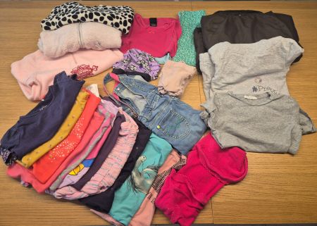 Kleiderpaket 1, Winter, Mädchen, 24 Teile, Grösse 116