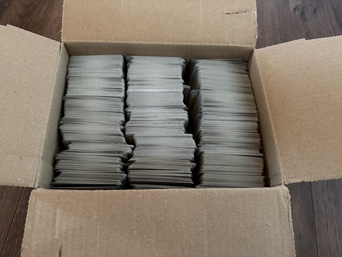 Pokémon Sammelbilder & Trading cards: Knapp 2.5 kg,  ca. 1500 Pokemonkarten – Gebraucht aus Jona von GeG001 1