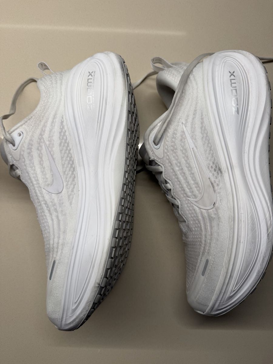 Nike Scarpe da uomo: Nike Vomero Plus Size EU 41 – Usato da Zürich venduto da bgg 1