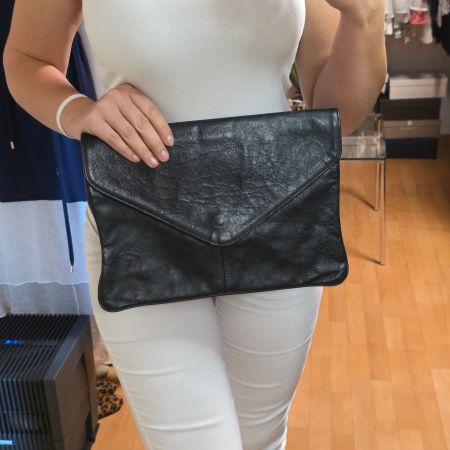 Vintage schwarze Lederclutch – elegant & selten