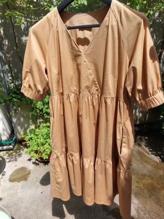 Damen -Kleid