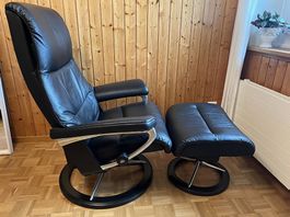 Stressless "Paul" mit Hocker
