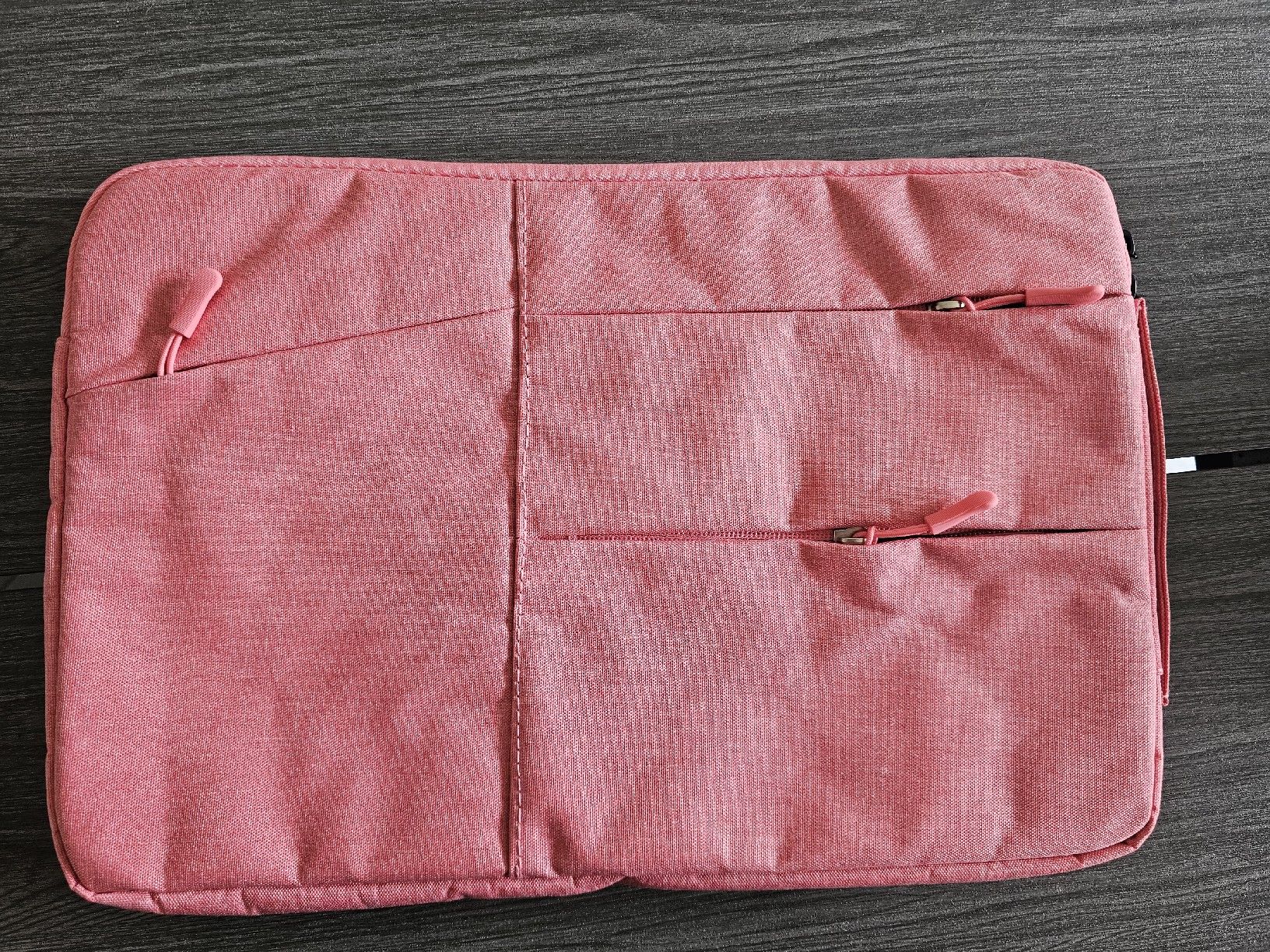 Borse: Laptop/Tablett Tasche – Nuovo (secondo la descrizione) da Büttikon AG venduto da PAM120319