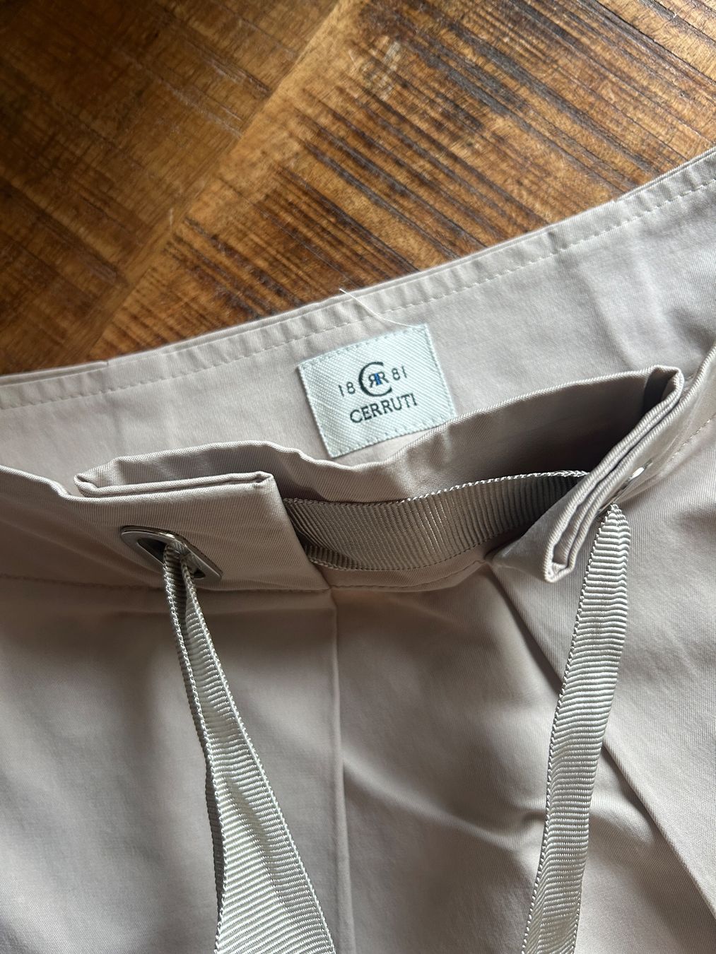 Cerruti Röcke: Cerruti Jupe - Gr. 38 – Gebraucht aus Illnau von Monkky 1