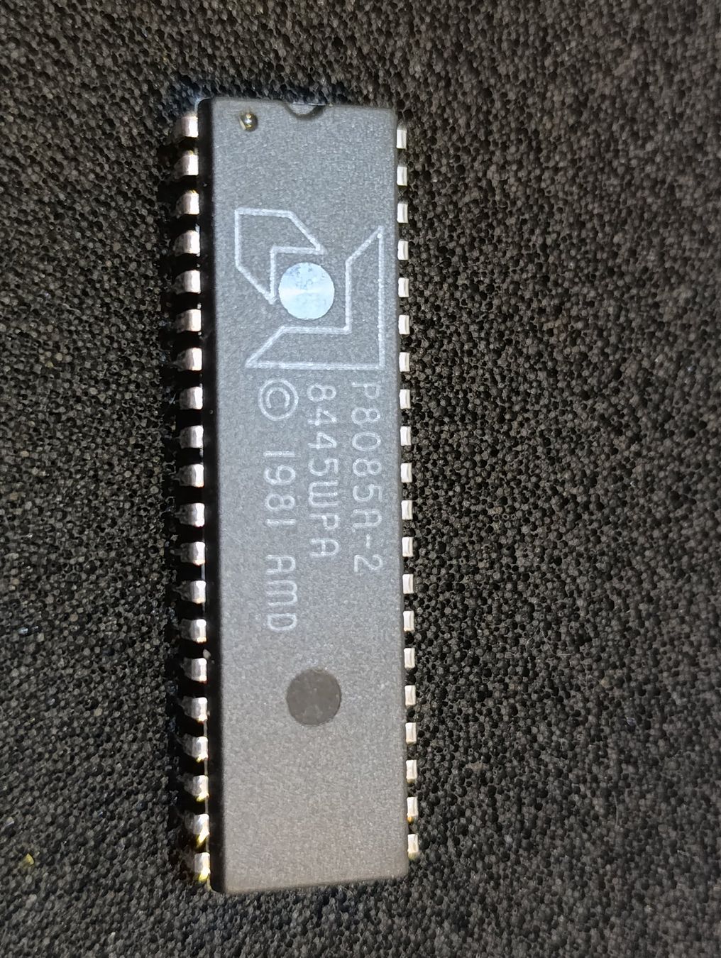 Componenti elettronici: 8085A2 8-Bit 6MHz Microprocessor HMOS MCU CPU IC Chip DIP-40 – Usato da Niederneunforn venduto da Gusti123 3