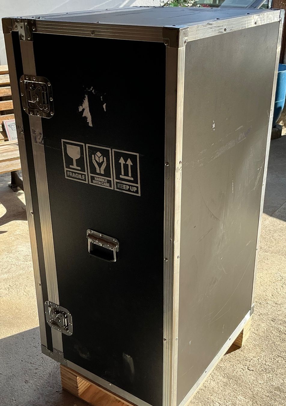 Contenitori & Simili: Transportbox Flightcase Aufbewahrungsbox – Usato da Rüfenach AG venduto da dreeny 1