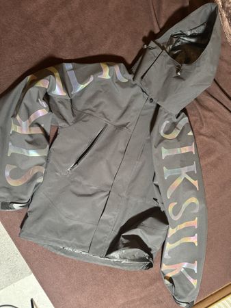 Veste SikSilk noire avec logo réfléchissant taille L