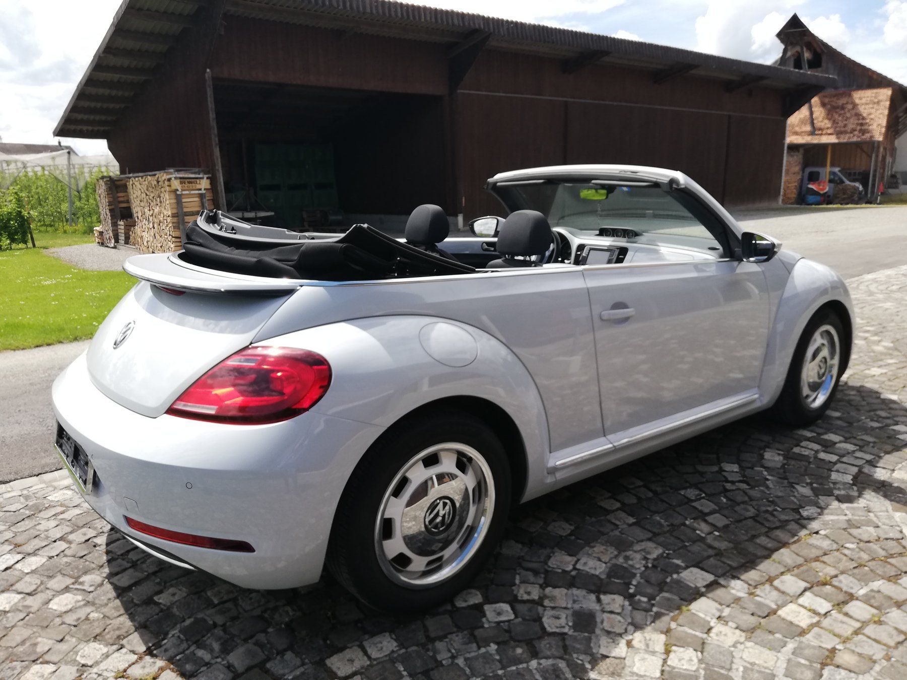 VW Automobili: VW Beetle Cabriolet – Usato da Märstetten venduto da Ree65 2