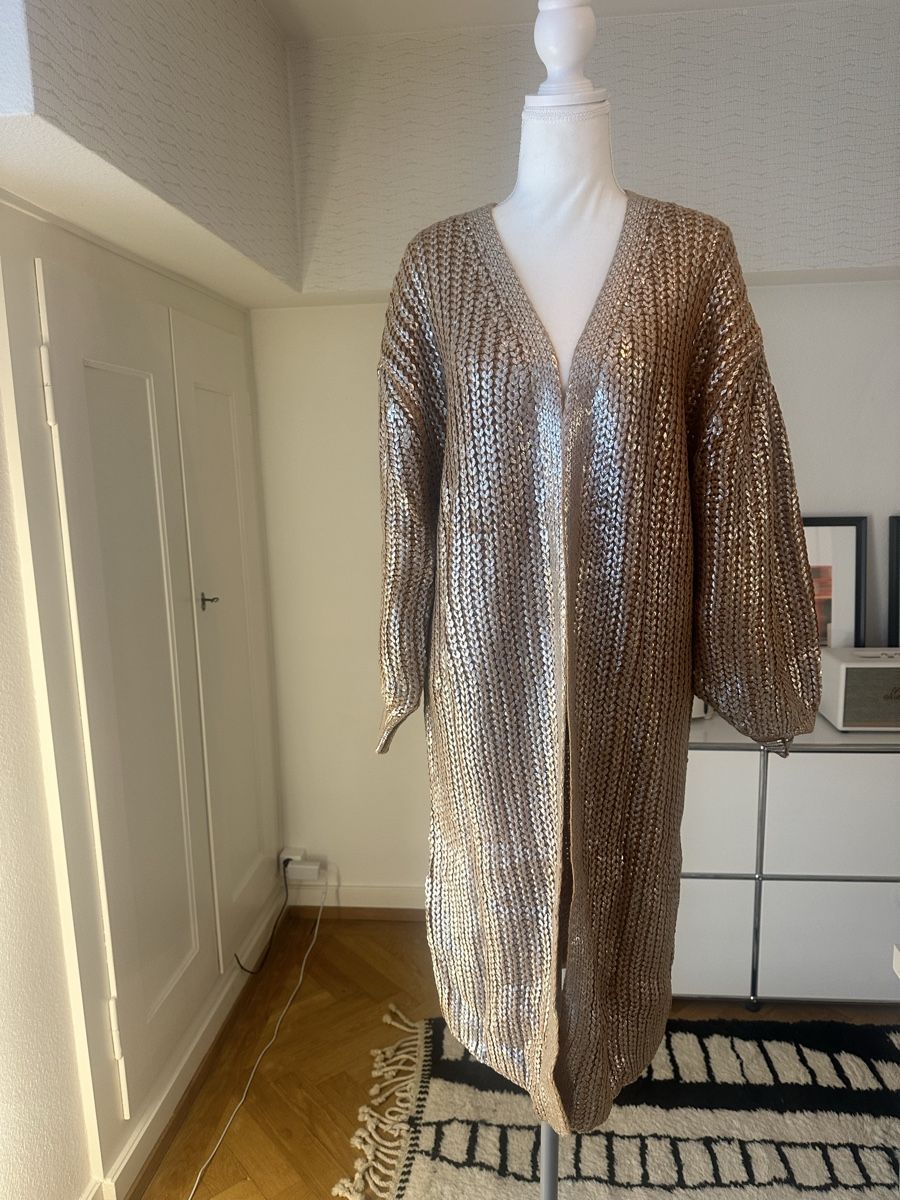 Giacche: Strickjacke beige mit silber – Nuovo (secondo la descrizione) da Zürich venduto da Mona-L