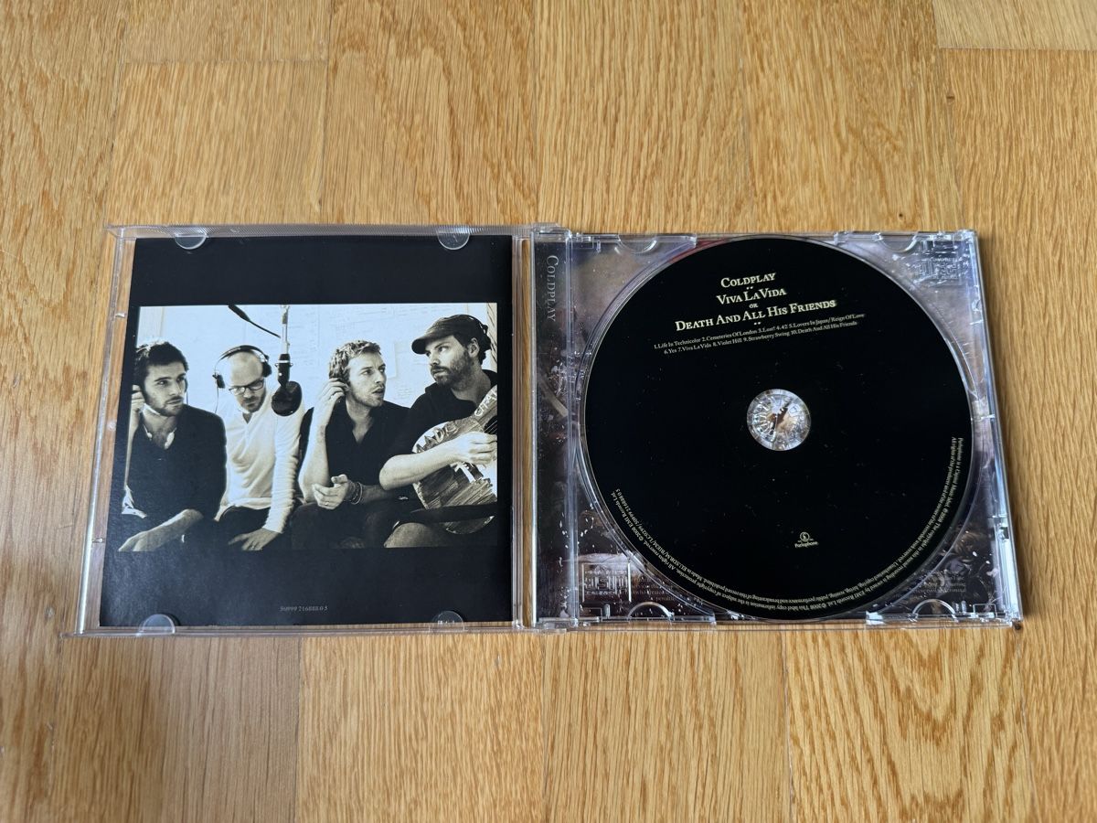 CD: COLDPLAY Viva La Vida CD  – Usato da Zürich venduto da wtpooh 2